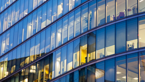 حلول الأعمال والشركات